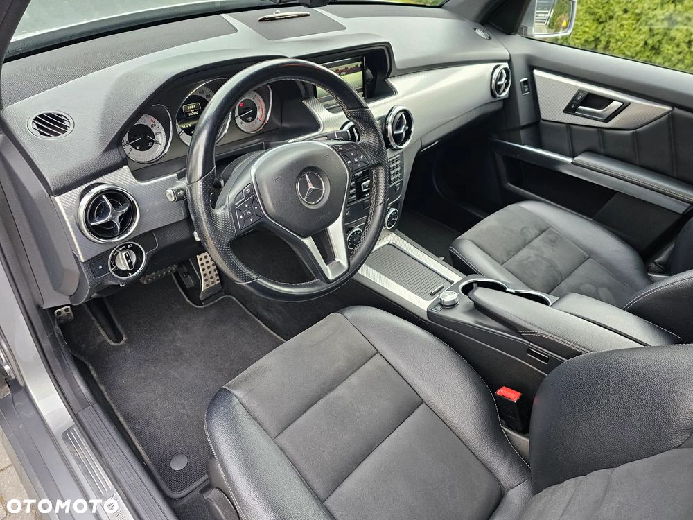 Mercedes-Benz GLK - 17