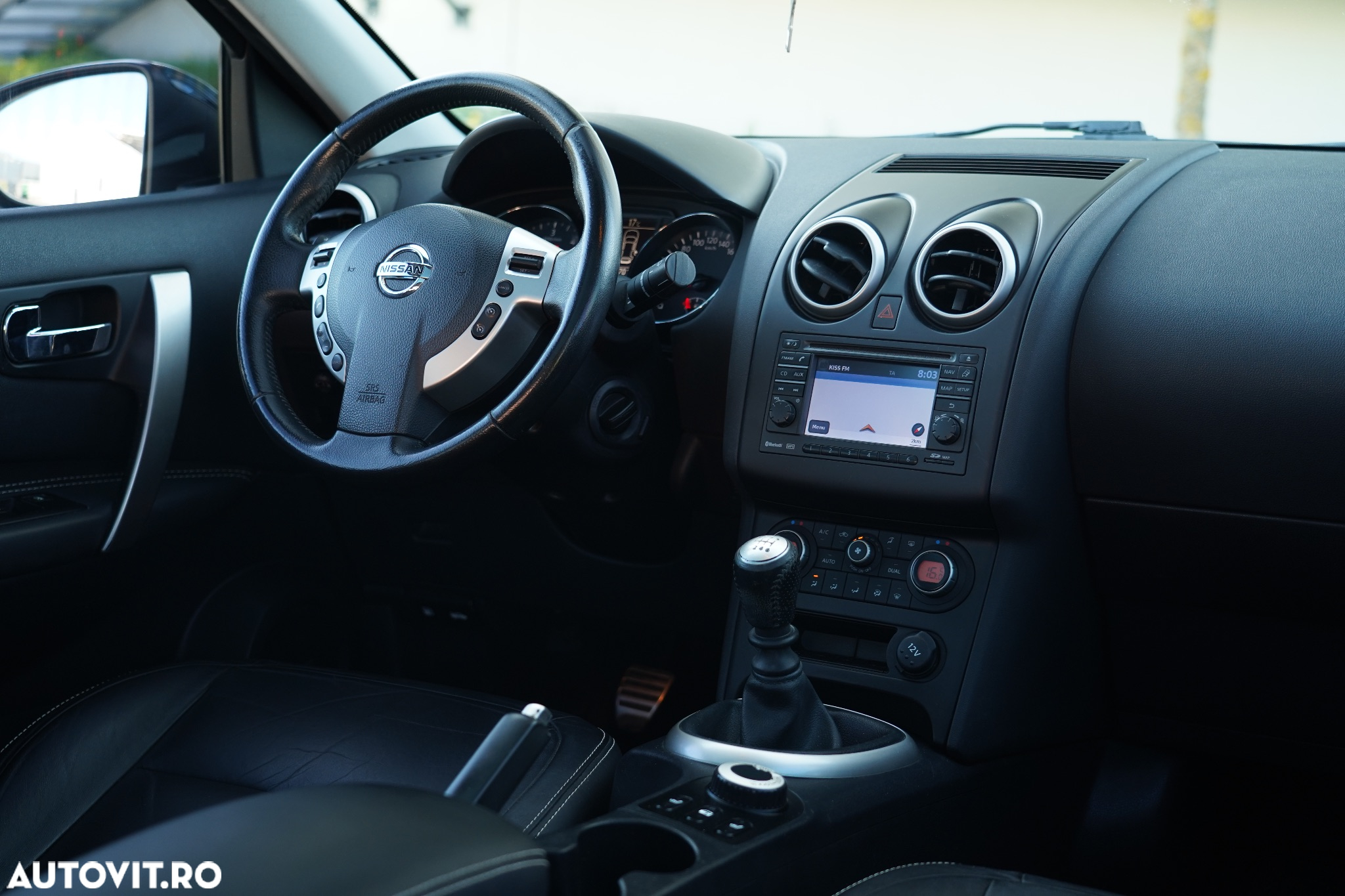 Nissan Qashqai 2.0 DCI 4 x 4 DPF tekna - 10