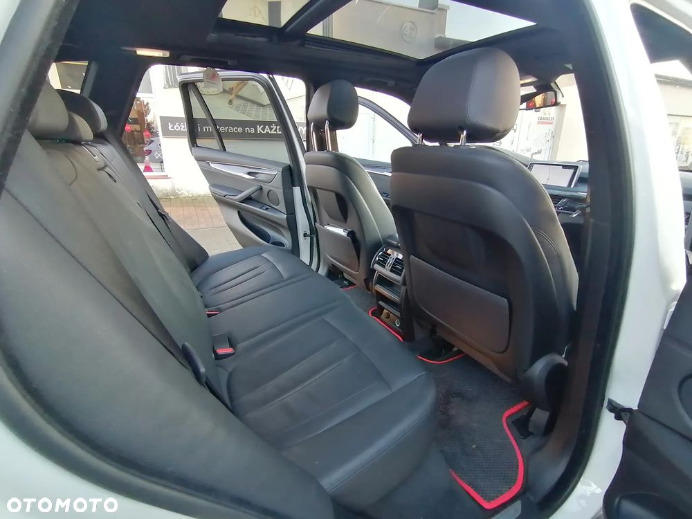 BMW X5 xDrive35i - 27