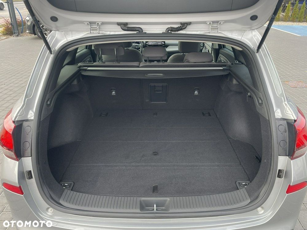 Hyundai i30 - 13