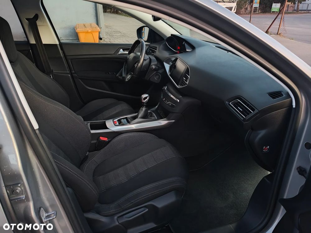 Peugeot 308 1.6 BlueHDi Business Line S&S - 15