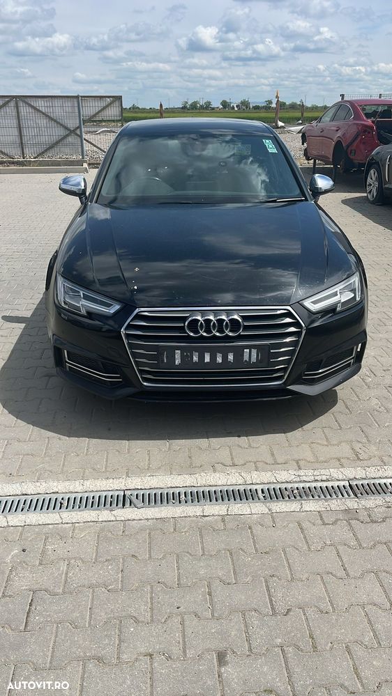 Dezmembram Audi A4 B9 2.0 TDI automat S line din 2018 - 1