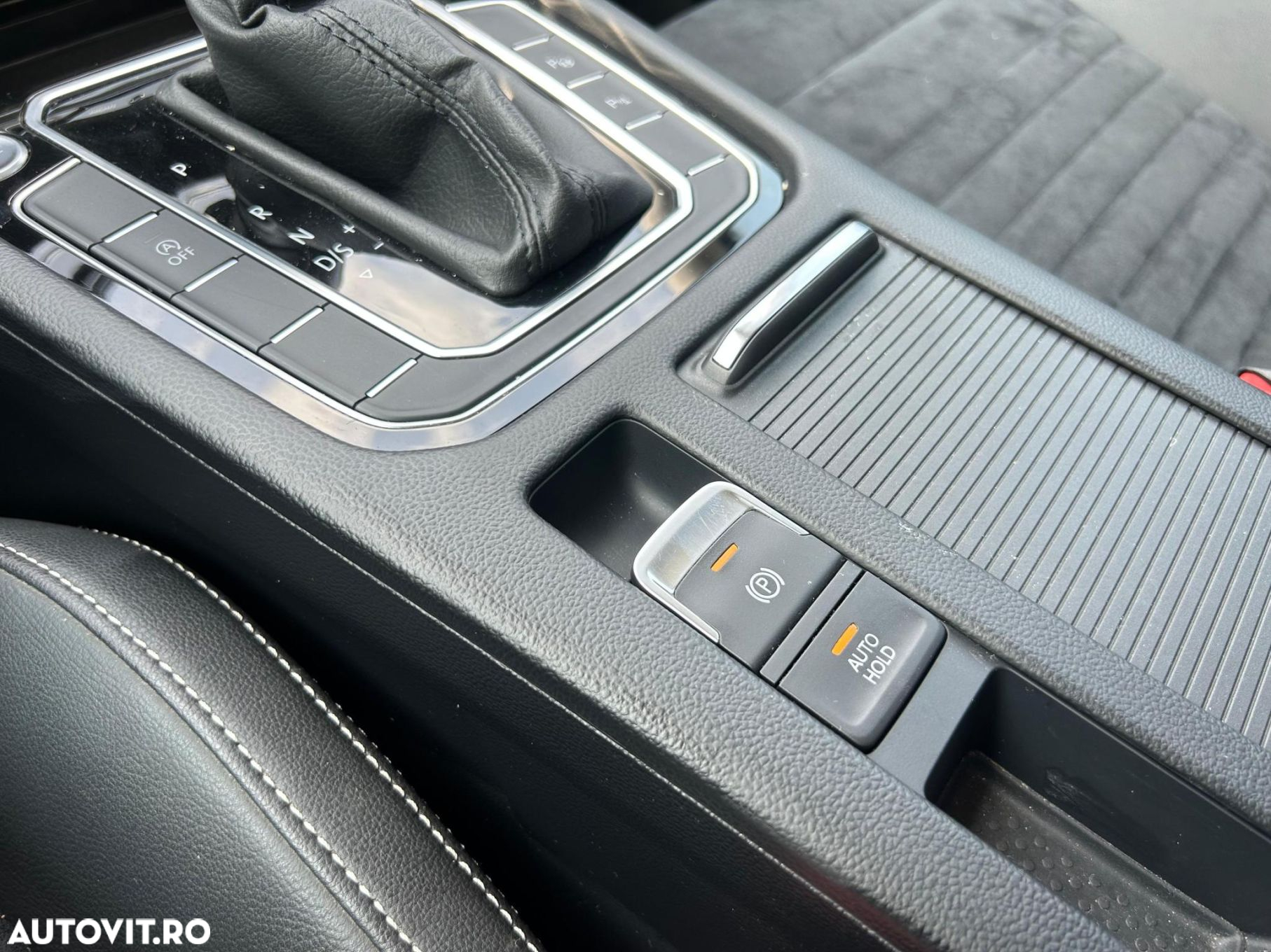 Volkswagen Passat 2.0 TDI DSG Highline - 21