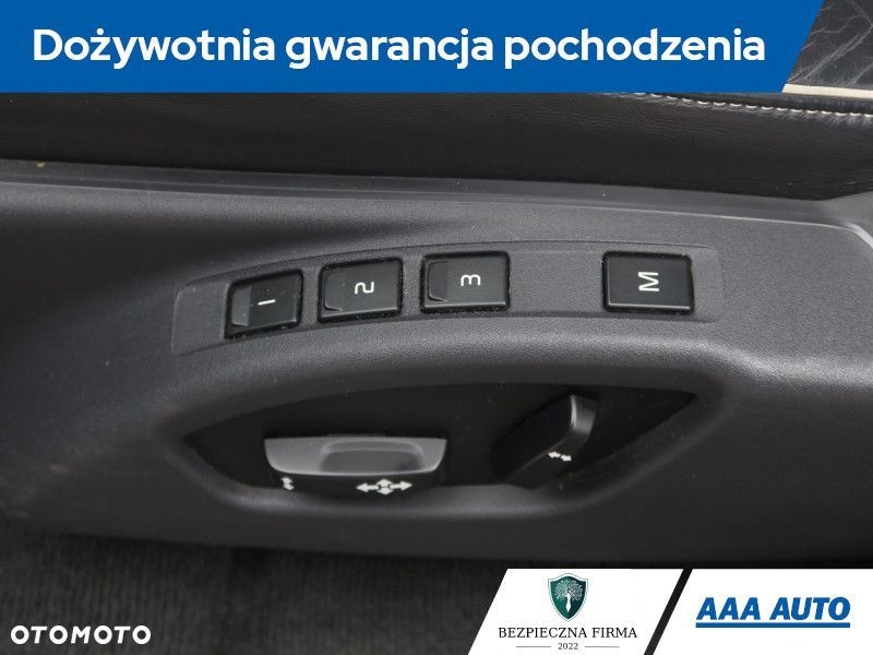 Volvo XC 60 - 23