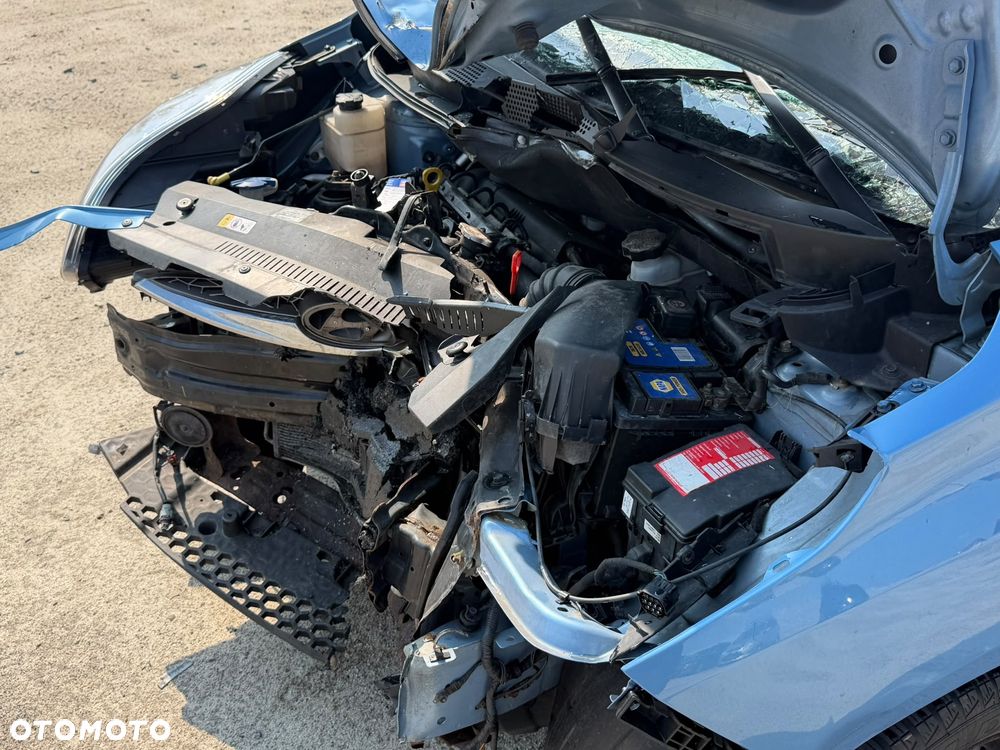 Hyundai i20 - 12
