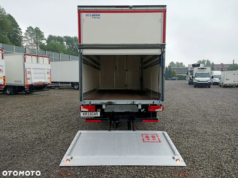 Mercedes-Benz Sprinter 516 Kontener Winda Boczne Drzwi - 11