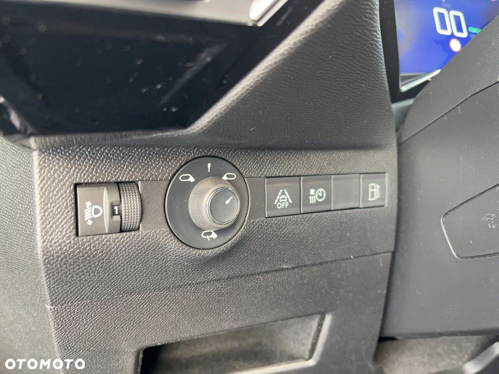 DS Automobiles DS 7 Crossback - 21