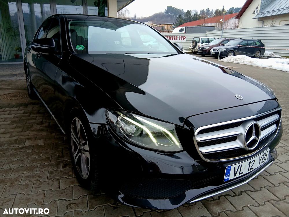 Mercedes-Benz E 220 d 4MATIC Aut. - 3