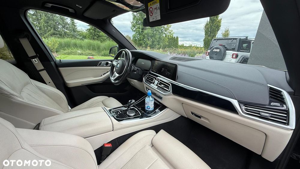 BMW X5 xDrive40d mHEV sport - 9