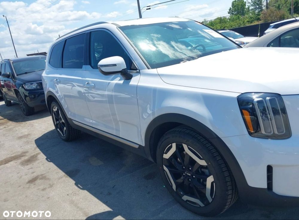 Kia Telluride - 3