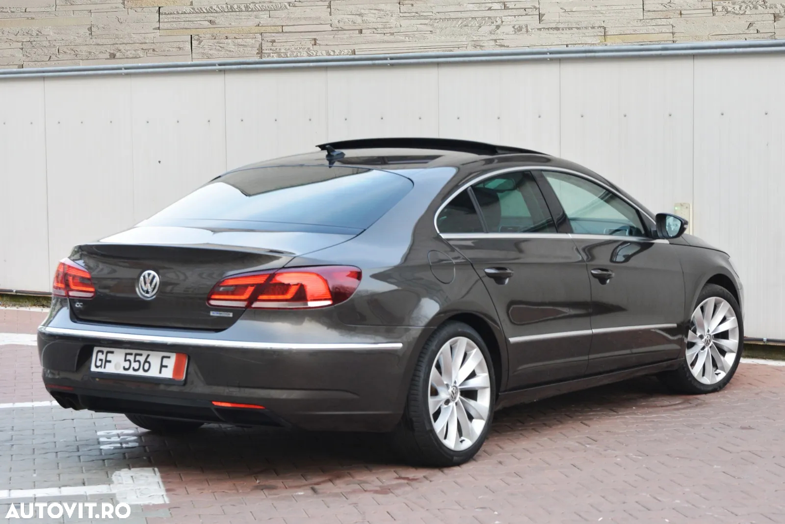 Volkswagen Passat CC 2.0 TDI BlueMotion Technology DSG - 2
