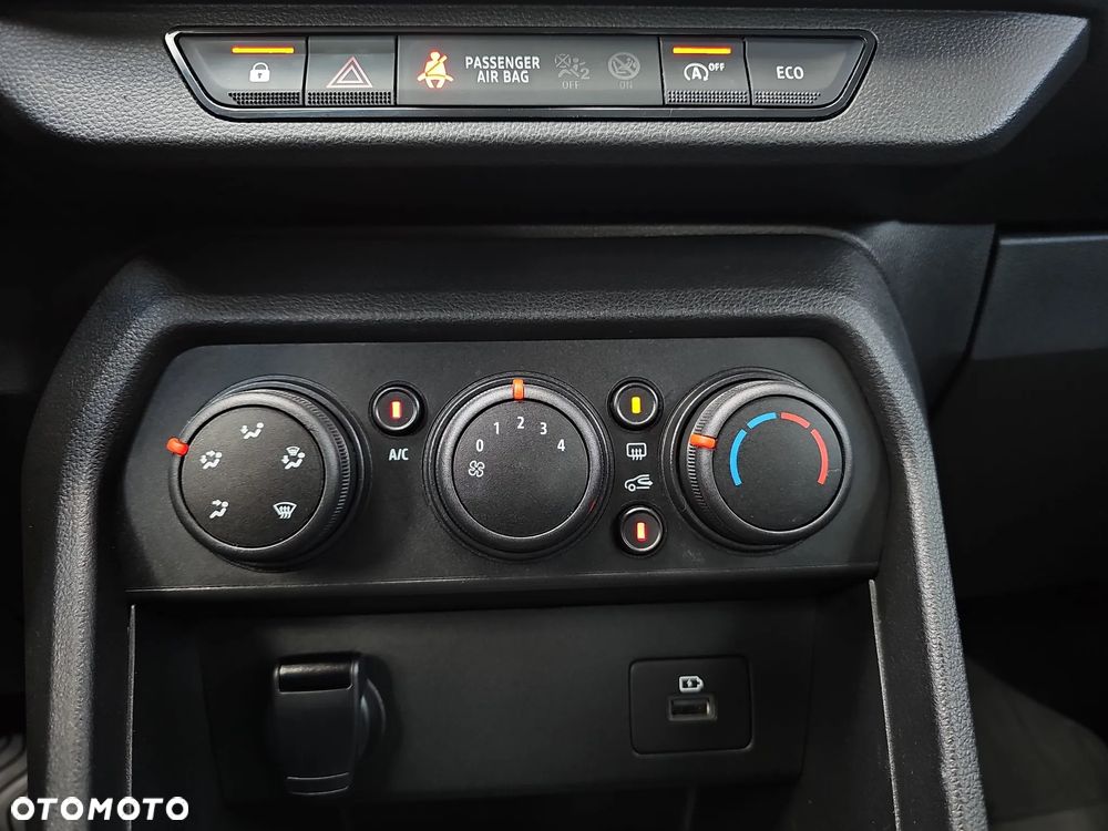 Dacia Sandero 1.0 TCe Comfort - 24
