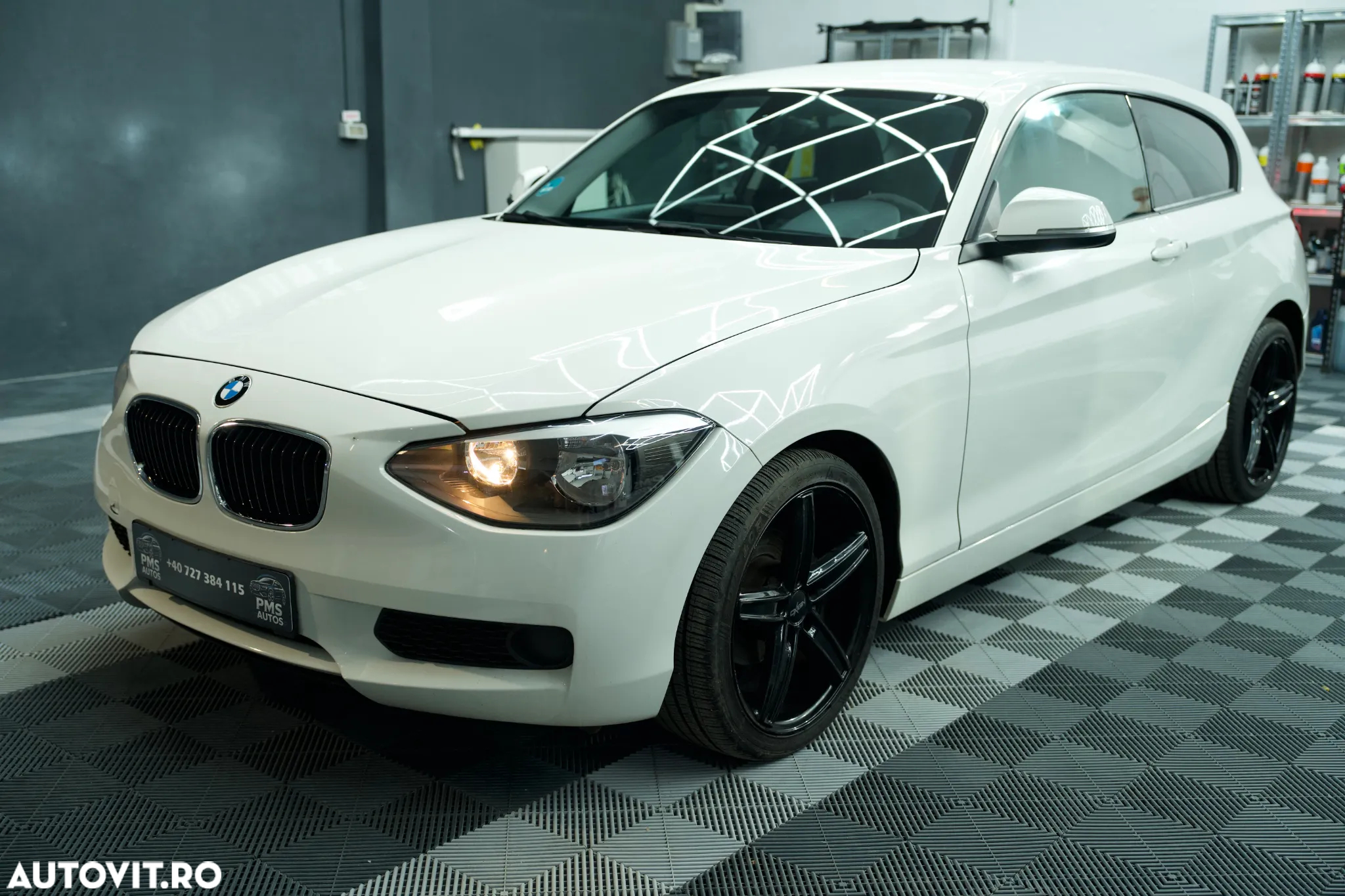 BMW Seria 1 114i - 4