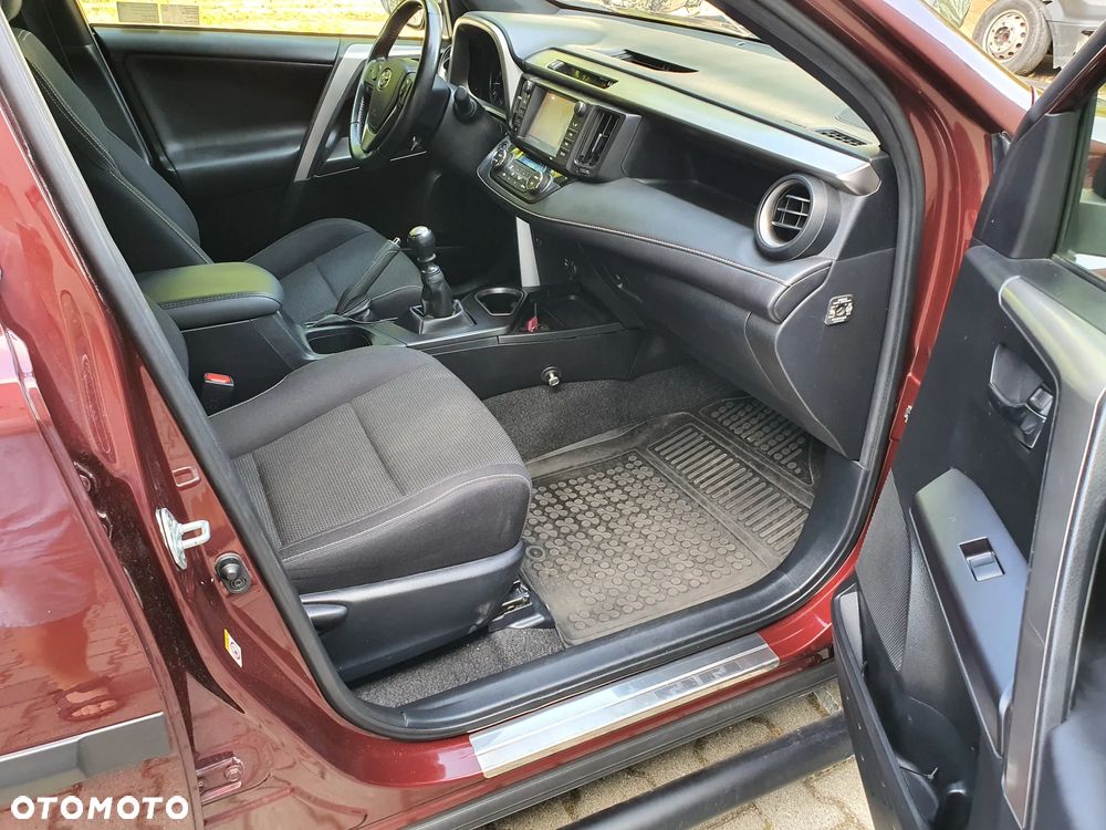 Toyota RAV4 2.0 Premium 4x4 - 15