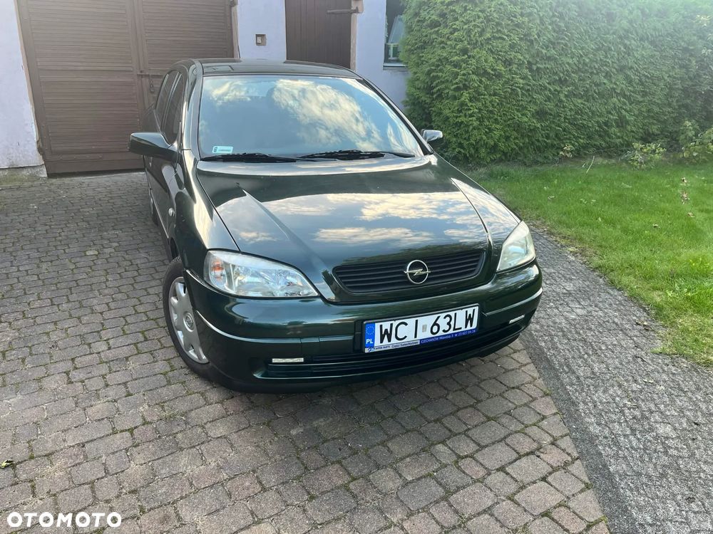 Opel Astra - 2