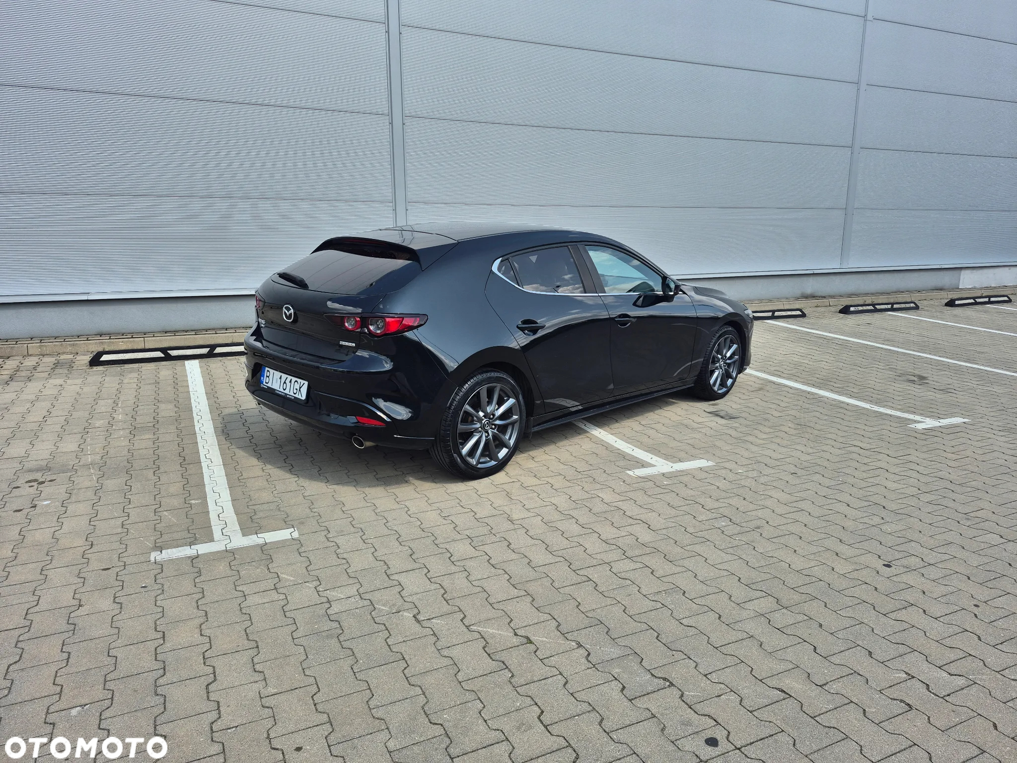 Mazda 3 - 9