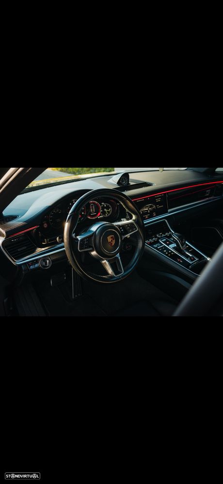 Porsche Panamera Sport Turismo - 10