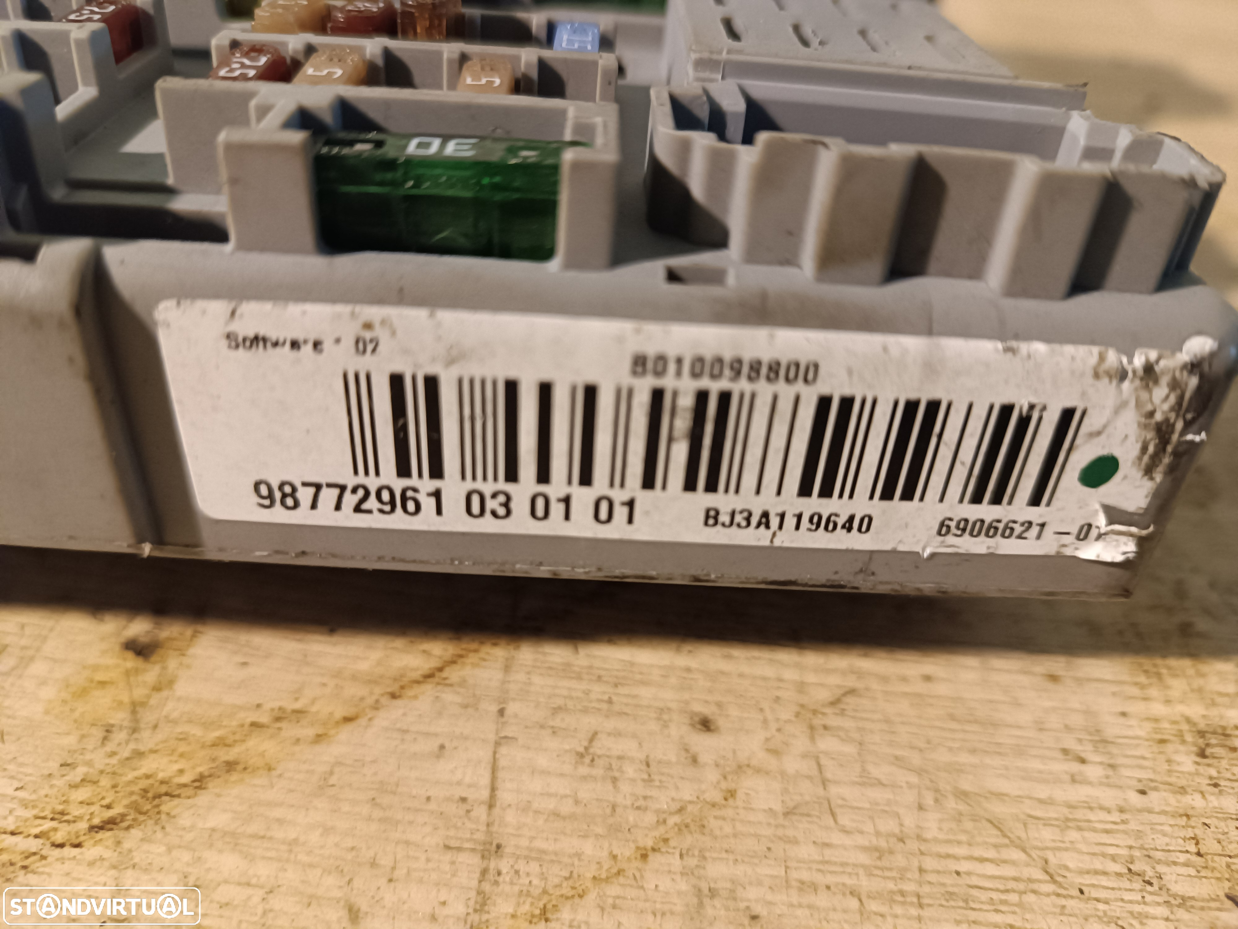 CAIXA DE FUSIVEIS BMW SERIE 1 / 3 E81 E87 E90 6906621 - 3