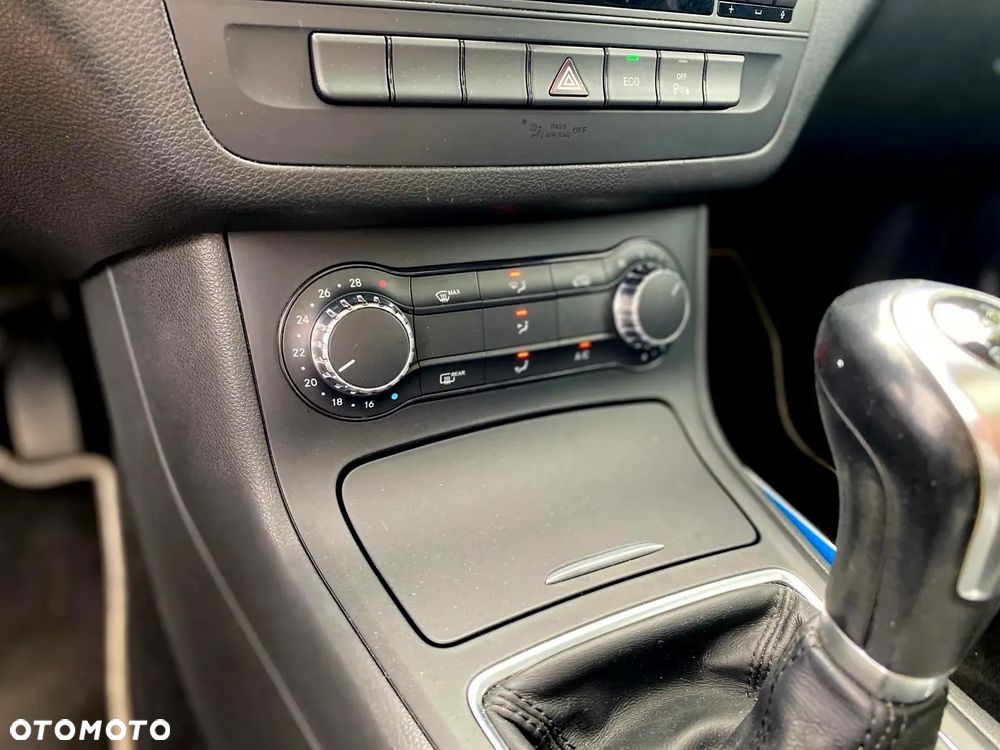 Mercedes-Benz Klasa B 180 CDI - 29