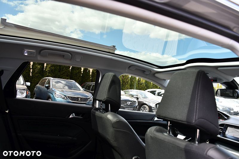 Peugeot 308 BlueHDi FAP 120 Stop & Start Allure - 24