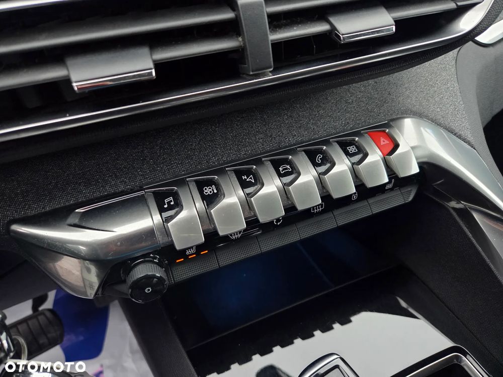 Peugeot 3008 BlueHDi 120 Stop & Start EAT6 Allure - 34