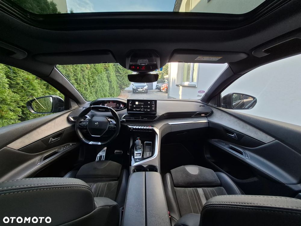 Peugeot 5008 PureTech 180 EAT8 Stop & Start GT - 31