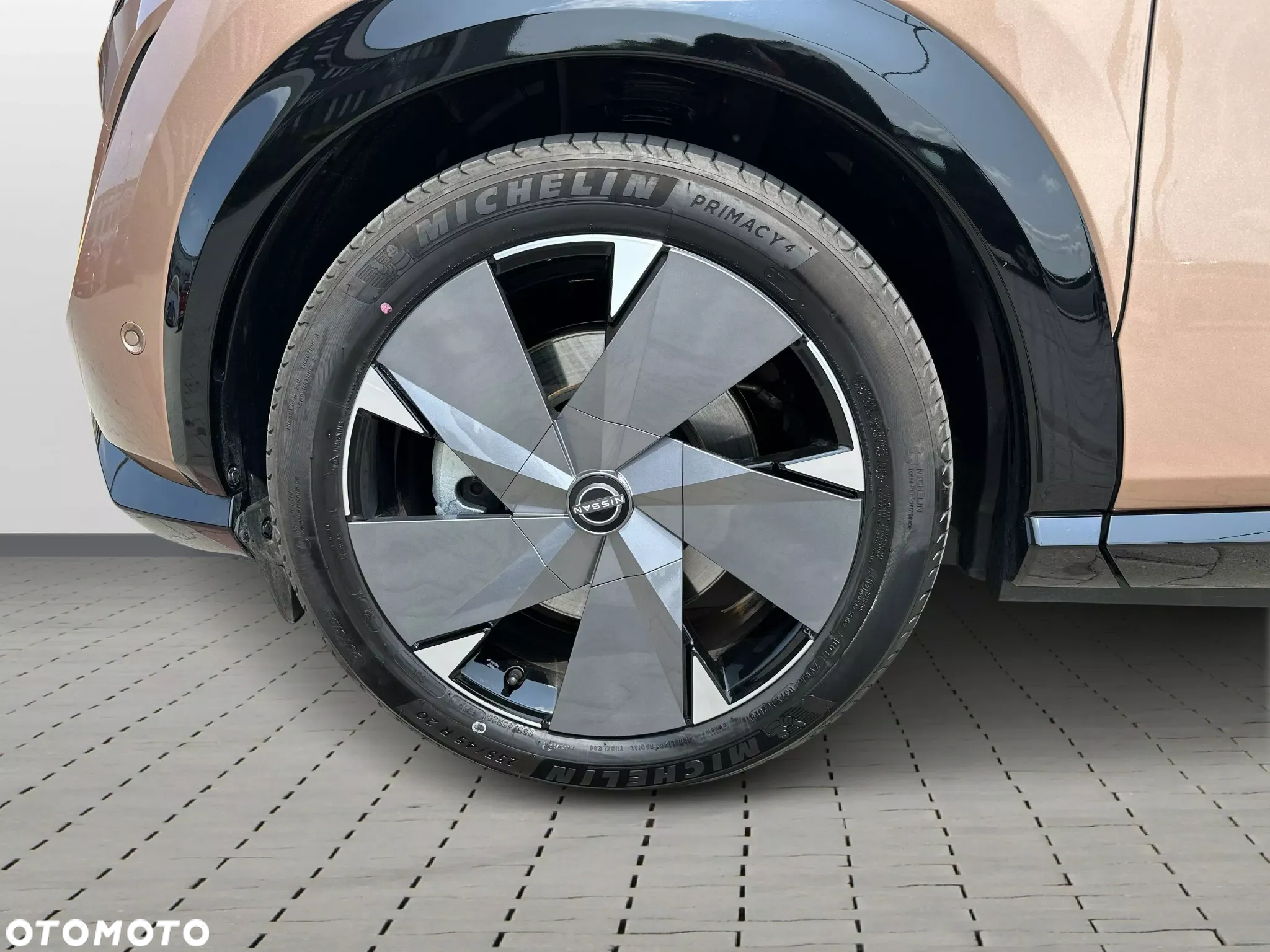 Nissan Ariya 87kWh E-4orce Evolve - 18