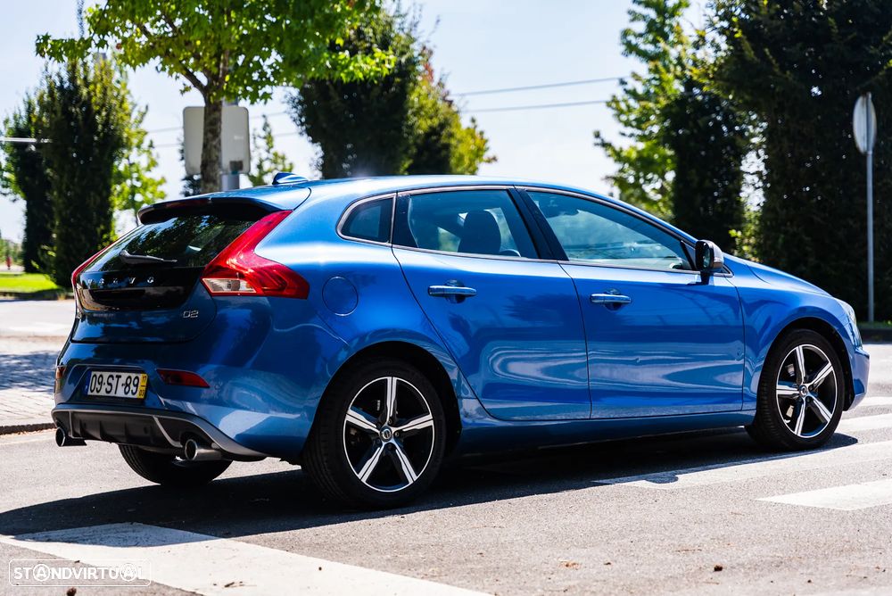 Volvo V40 2.0 D2 R-Design - 8
