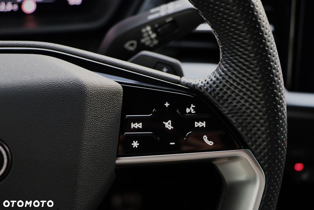 Audi Q4 e-tron 45 82kWh Quattro S Line Edition - 32