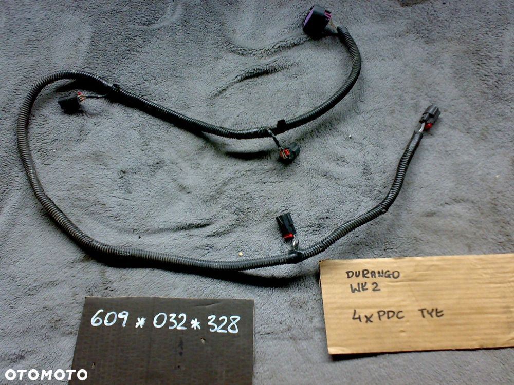 jeep grand cherokee wk2 2014 - wiązka instalacja zderzaka tył 4xpdc - 1