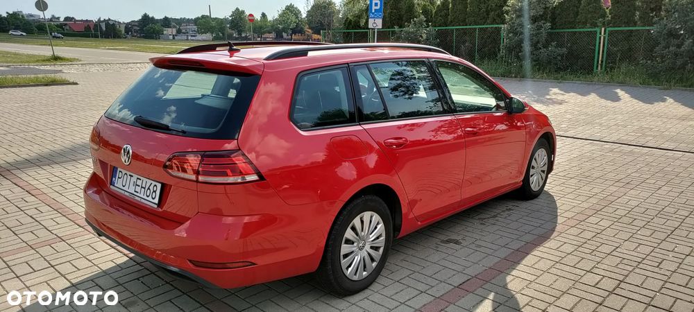 Volkswagen Golf 1.6 TDI (BlueMotion Technology) Comfortline - 1