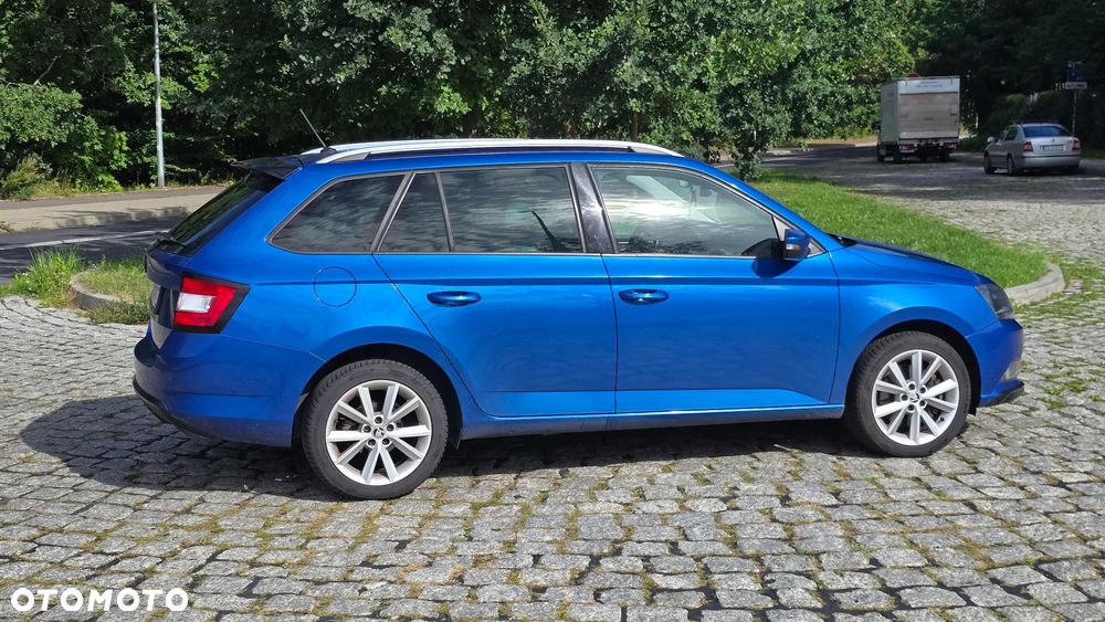 Skoda Fabia 2016 photo 2