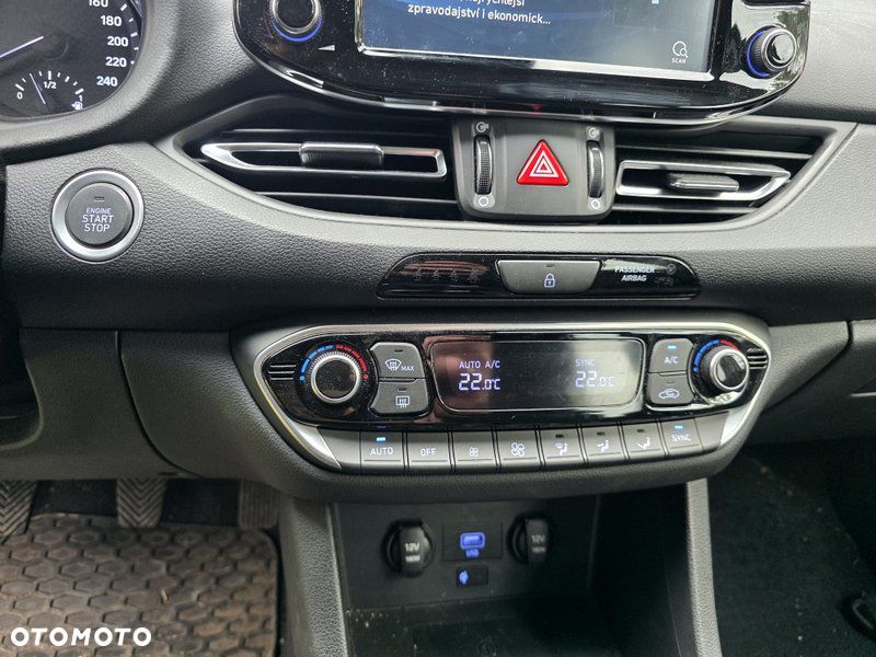 Hyundai i30 1.0 T-GDI Smart - 8