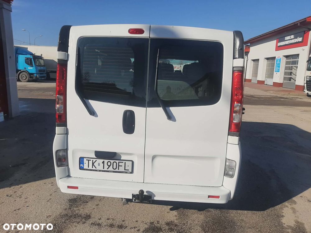 Renault Trafic Passenger Expression - 7