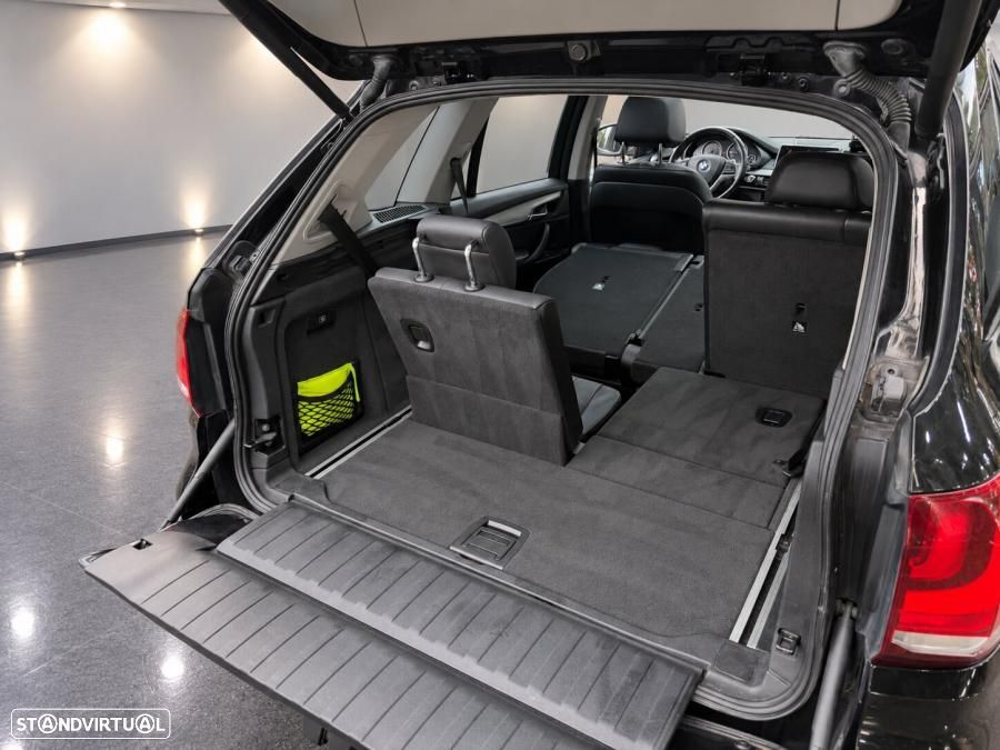 BMW X5 25 d sDrive Comfort 7L - 7