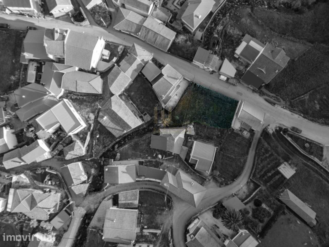 Lote terreno 437M2 / Penude de Baixo / Penude / Lamego - Grande imagem: 2/8