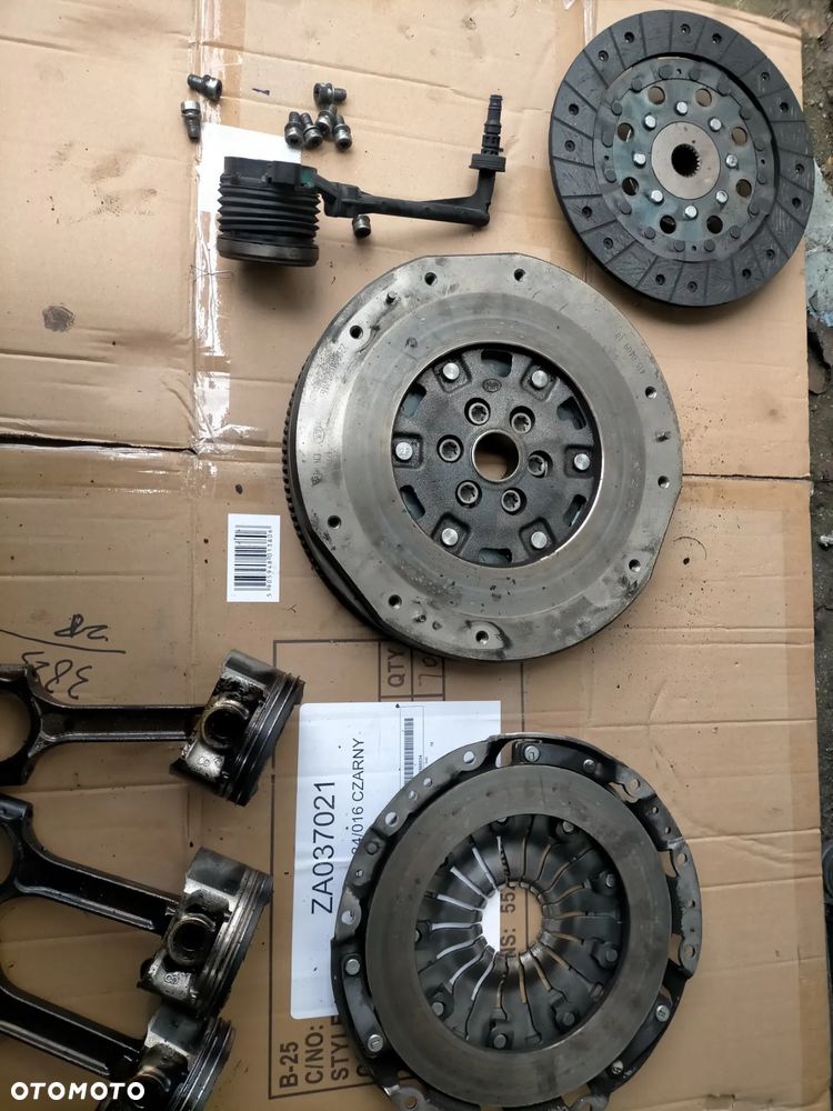 Kompletne sprzęgło docisk tarcza wysprzeglik RENAULT LAGUNA III 2.0 16V M4R704