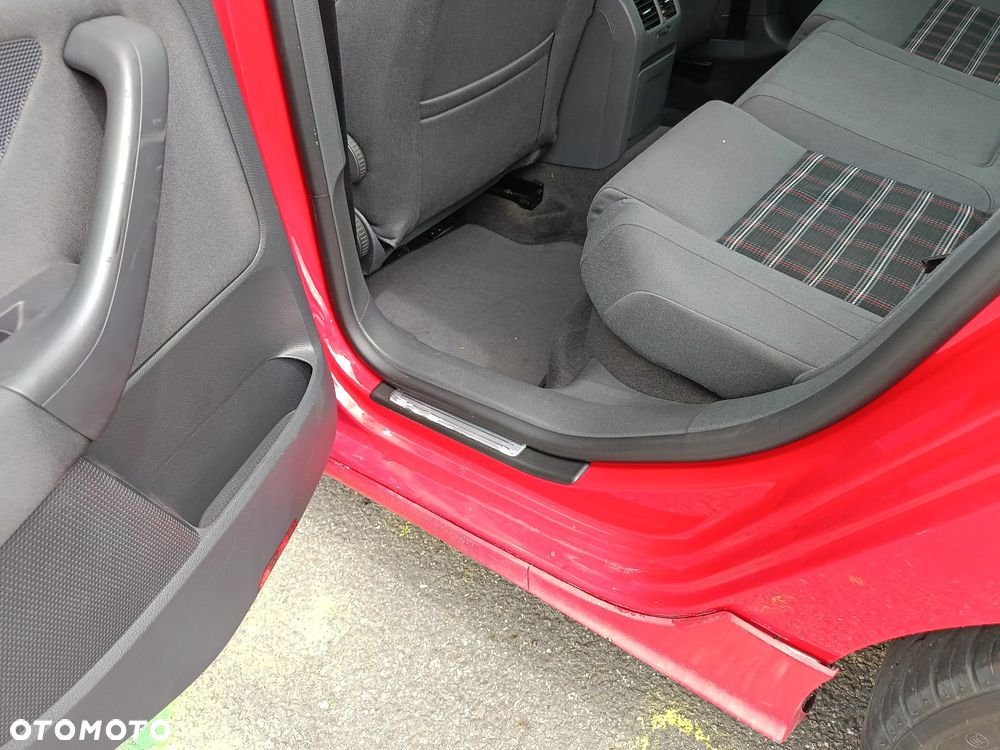 Volkswagen Golf 2.0 GTI Pirelli - 19