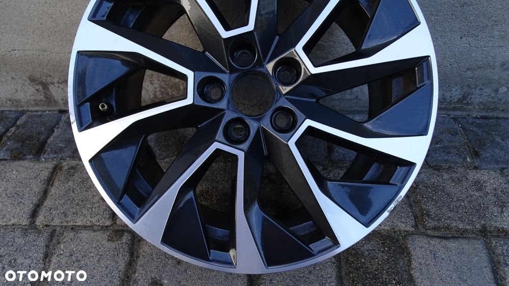 SKODA FABIA III 6V0 7.0Jx16H2 5x100 ET46 - felga - 3