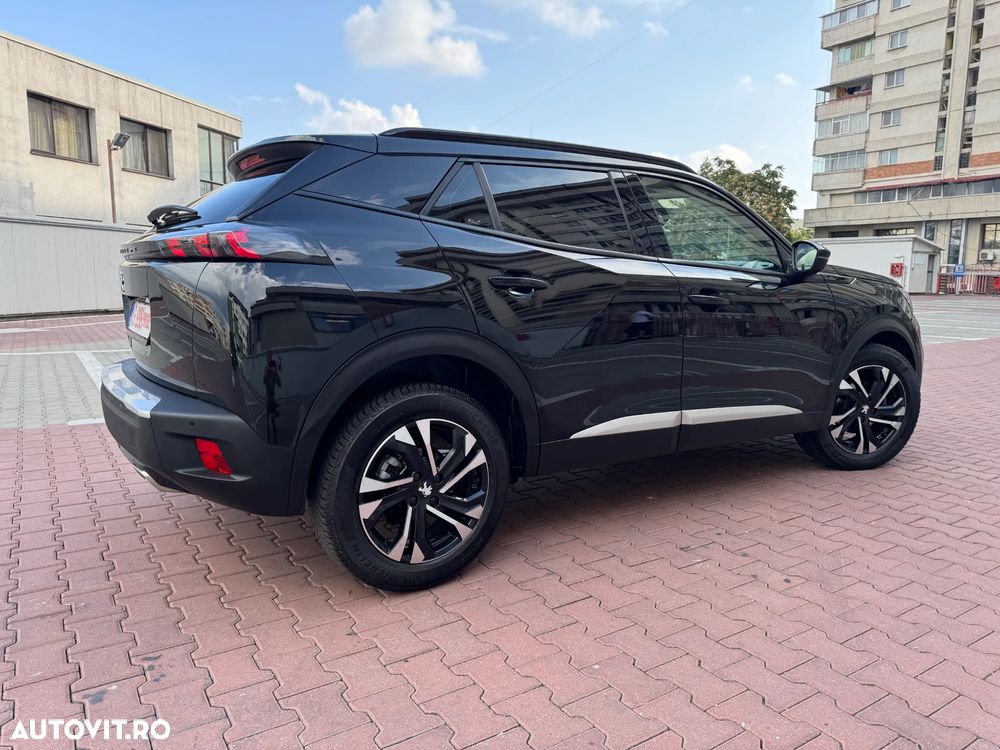 Peugeot 2008 1.2L PureTech 130 S&S EAT8 GT - 7