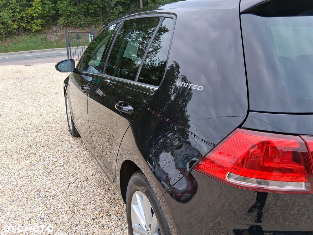 Volkswagen Golf - 40