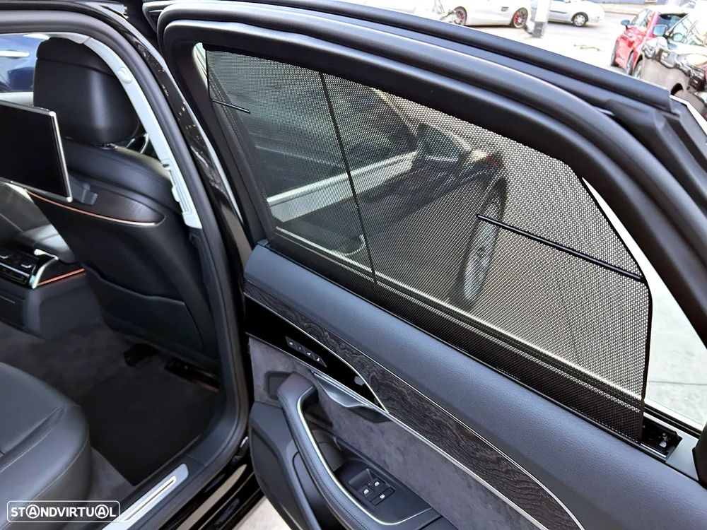 Audi A8 3.0 TDI V6 quattro Tiptronic - 32