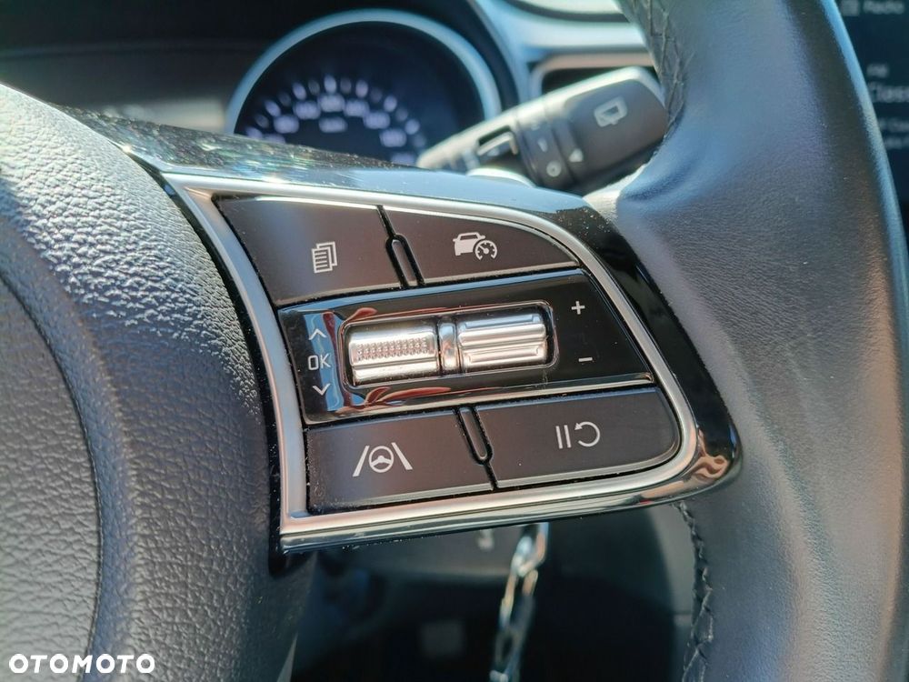 Kia XCeed - 20