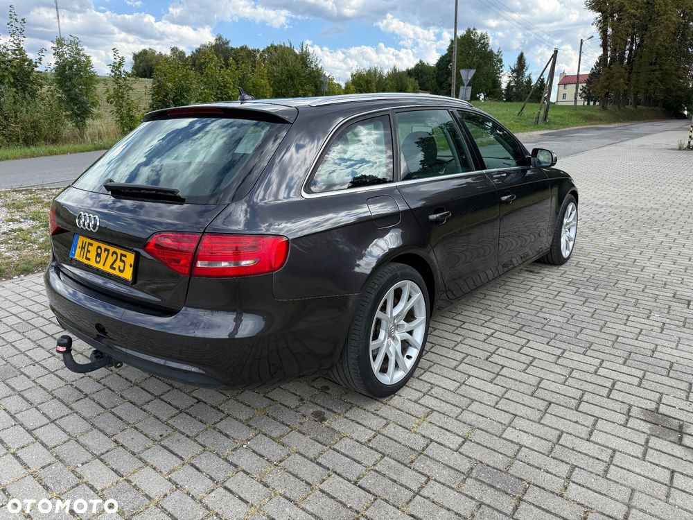 Audi A4 Avant 2.0 TDI e DPF Ambiente - 6