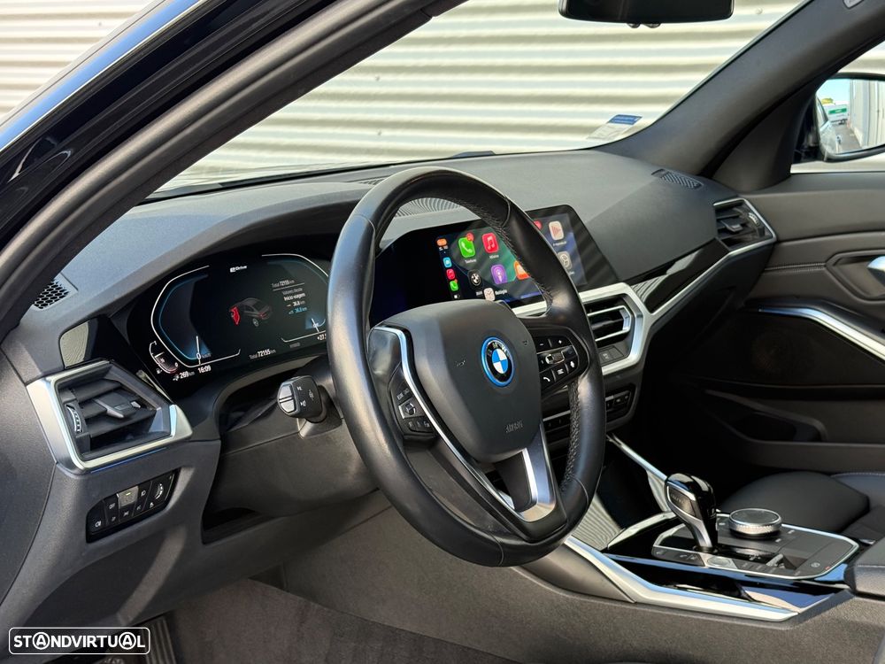 BMW 320 e Line Sport Auto - 12