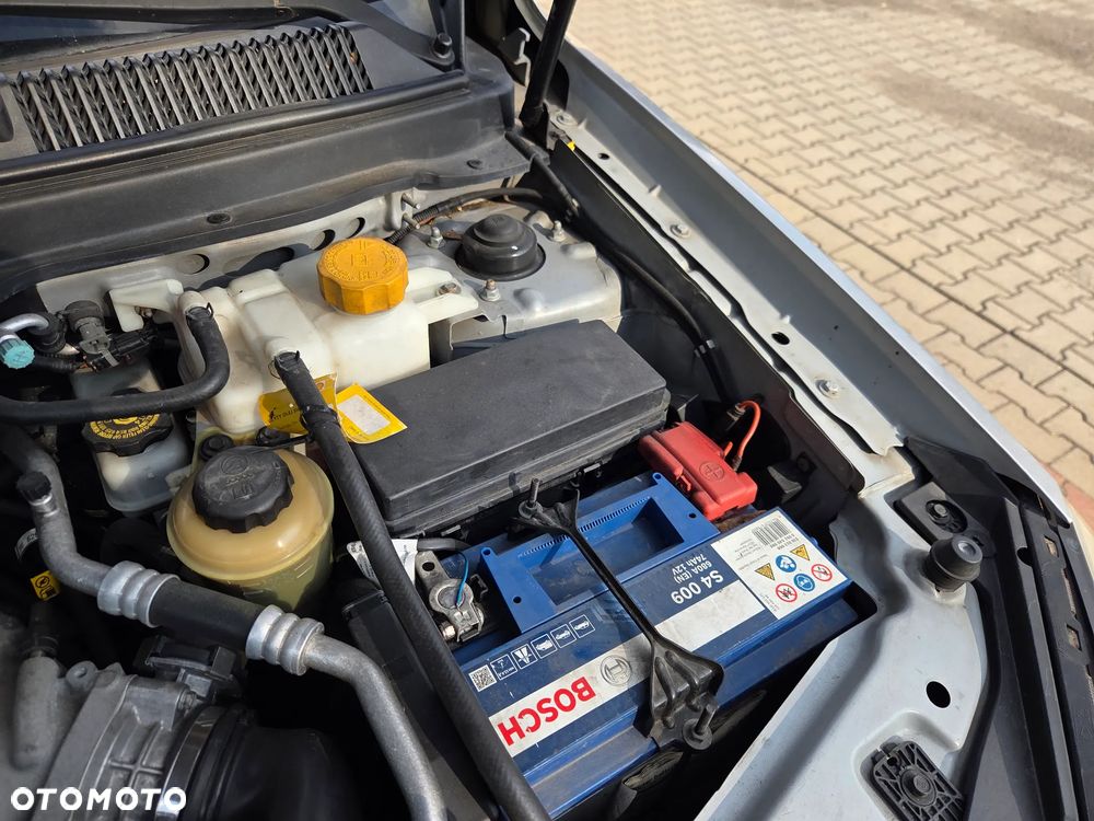 Chevrolet Captiva 3.2 LT high - 18