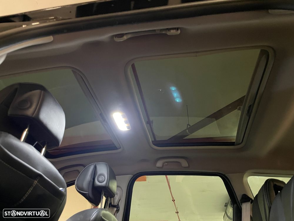 Renault Grand Scénic 1.6 dCi Bose Edition SS - 21