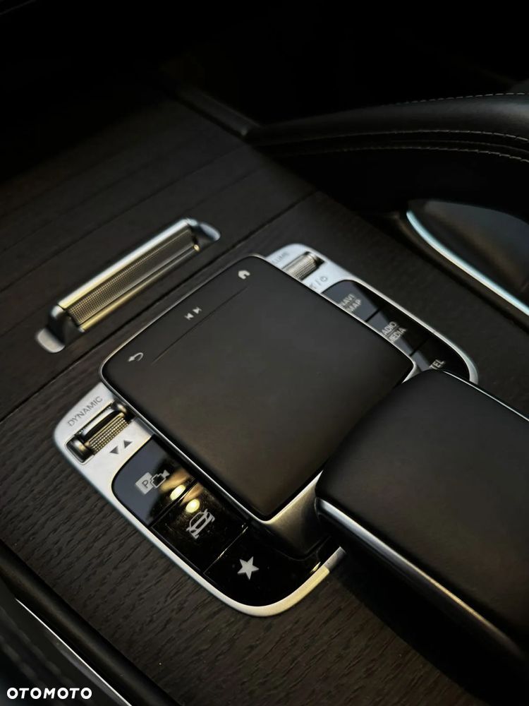 Mercedes-Benz GLE AMG 53 4-Matic Premium Plus - 30