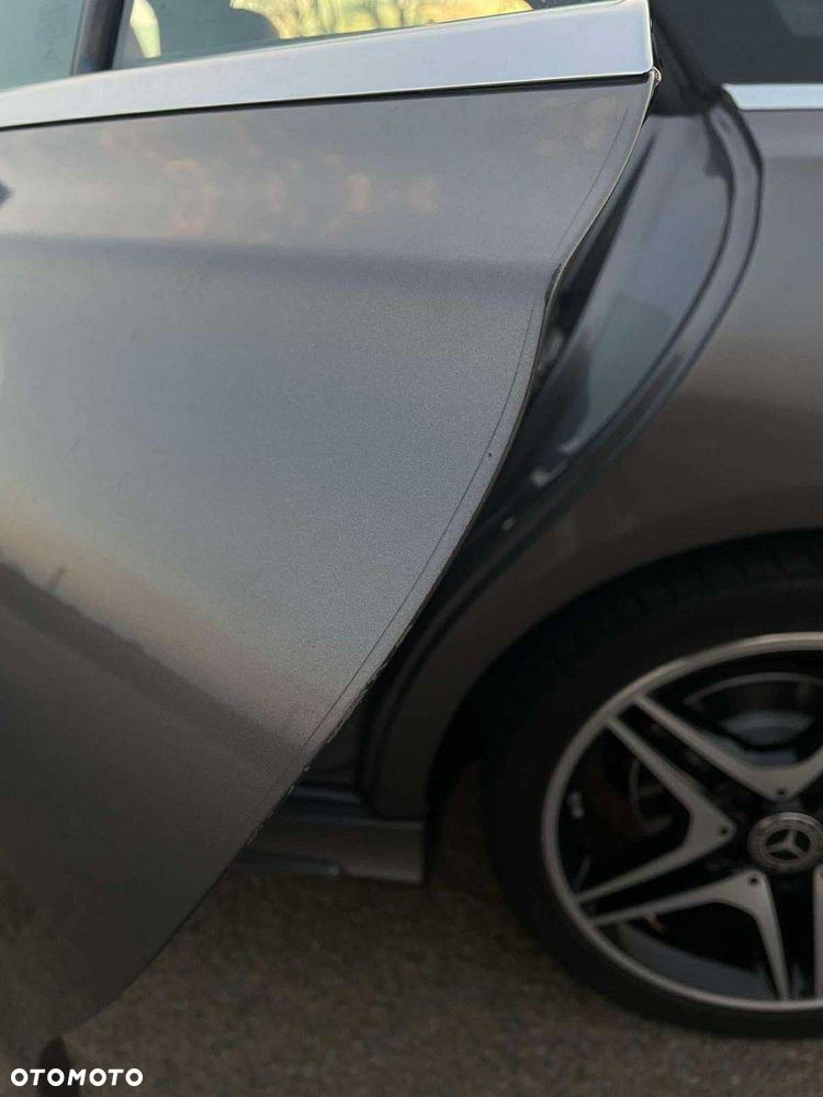 Mercedes-Benz CLA 180 d AMG Line - 5