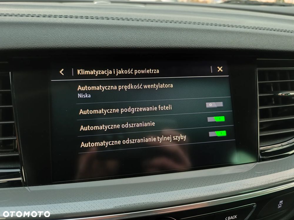 Opel Insignia 1.6 Automatik Innovation - 26